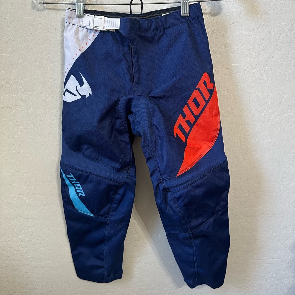 Thor Sector Racing Set in Navy and Red - Picture 6 of 7